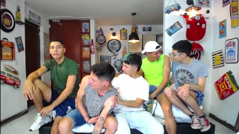 sextwinksx  15-04-2023